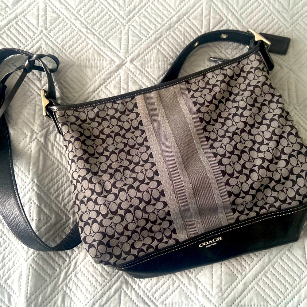 Authentic Coach. Excellent Condition!